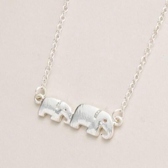Gold Tone Solid Elephant Pendant Chain Necklace Academia Chic Safari - Picture 10 of 10
